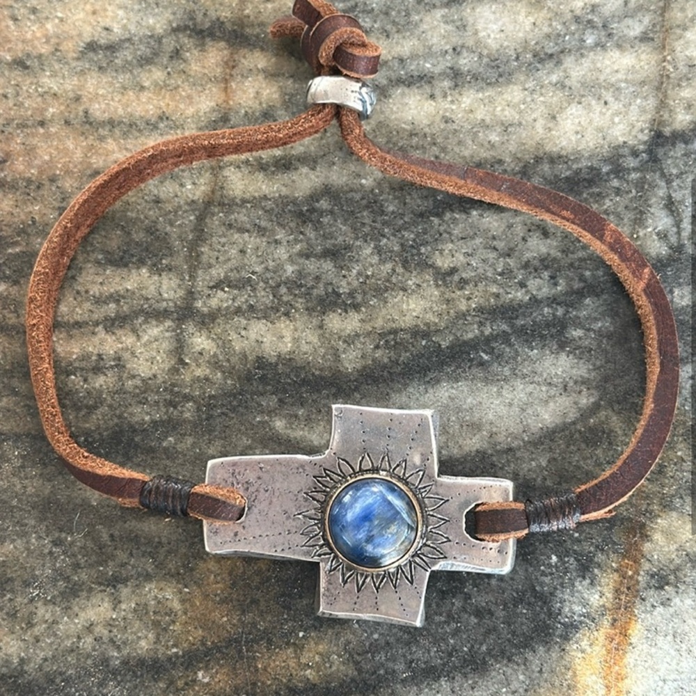 Jes MaHarry “All Creation” bracelet. New in box. - Picture 4 of 7